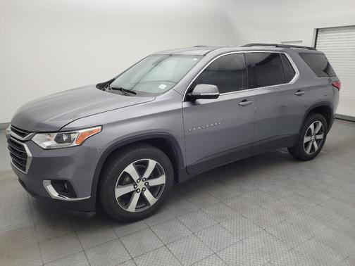 Gray 2019 Chevrolet Traverse LT Leather