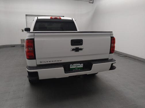 Summit White 2018 Chevrolet Silverado 1500 Custom
