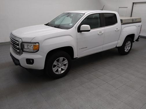 Summit White 2018 GMC Canyon SLE