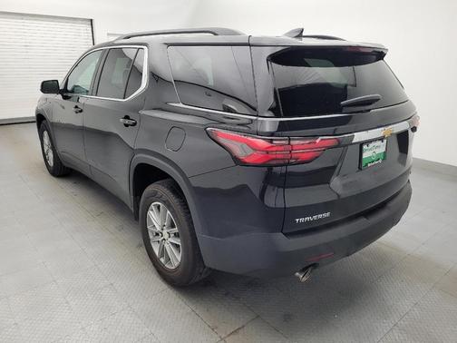 Mosaic Black Metallic 2023 Chevrolet Traverse LT Cloth