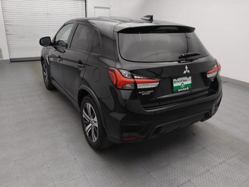 Labrador Black Metallic 2021 Mitsubishi Outlander Sport 2.0 SP