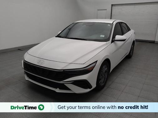 Serenity White 2024 Hyundai ELANTRA SEL