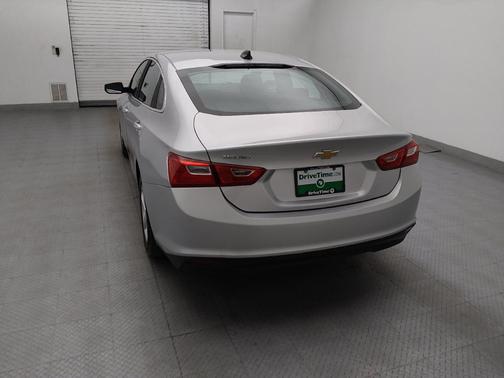 Silver Ice Metallic 2020 Chevrolet Malibu 1LS