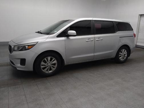 Silky Silver 2018 Kia Sedona L