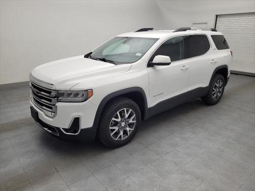 2023 GMC Acadia FWD SLT