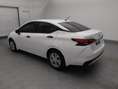 Fresh Powder 2024 Nissan Versa 1.6 S