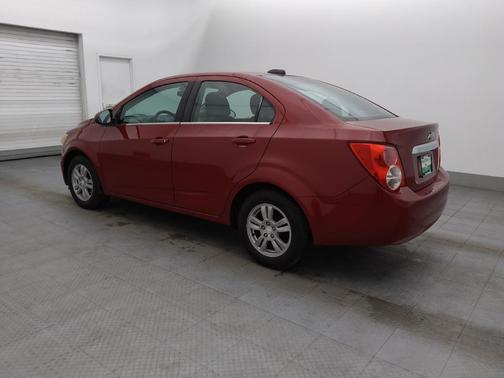 Crystal Red Tintcoat 2016 Chevrolet Sonic LT