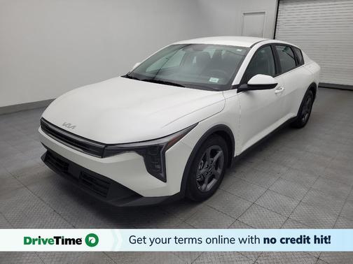 Snow White Pearl 2025 Kia K4 LXS