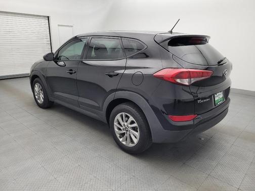 Black Noir Pearl 2018 Hyundai TUCSON SE