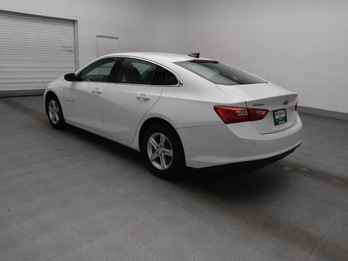 Summit White 2024 Chevrolet Malibu 1LS