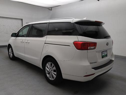 2017 Kia Sedona LX