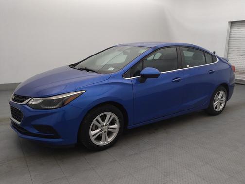 Blue 2017 Chevrolet Cruze LT