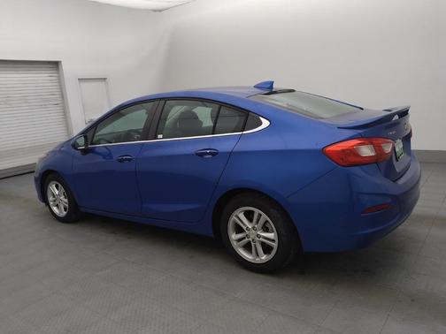Blue 2017 Chevrolet Cruze LT