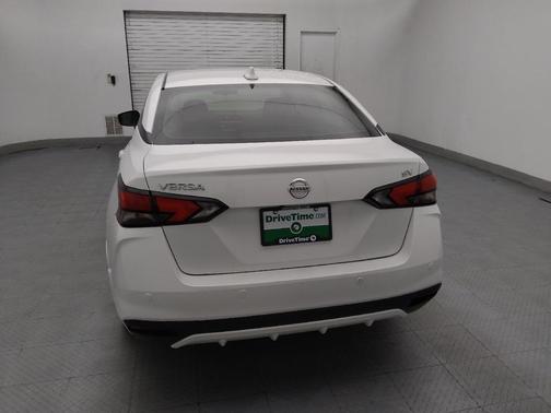Aspen White Tricoat 2022 Nissan Versa 1.6 SV