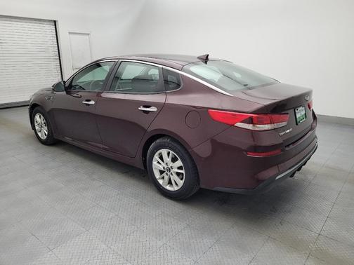 Sangria 2019 Kia Optima LX