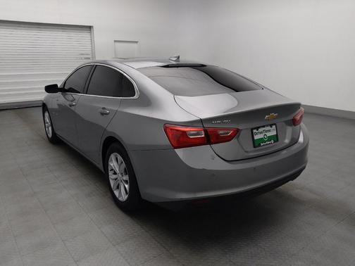 Sterling Gray Metallic 2024 Chevrolet Malibu FWD 1LT