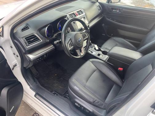 2017 Subaru Legacy 2.5i Limited