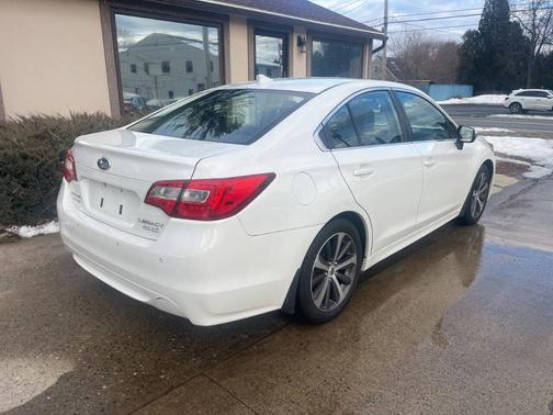 2017 Subaru Legacy 2.5i Limited