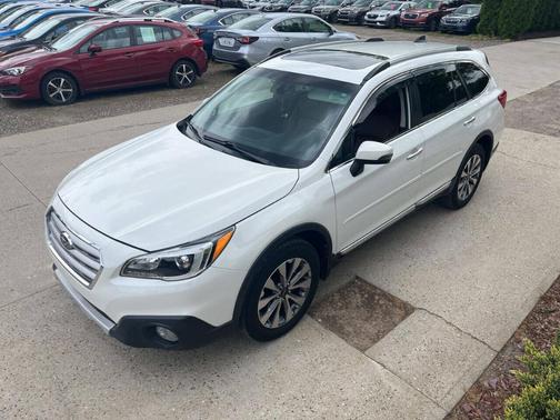 2017 Subaru Outback 2.5i Touring