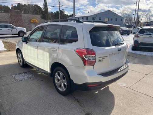 2015 Subaru Forester 2.5i Limited