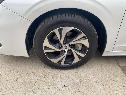 2023 Subaru Legacy Premium