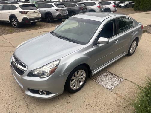 2013 Subaru Legacy 2.5i Limited