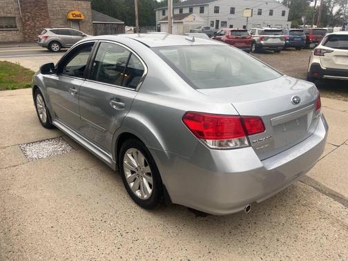 2013 Subaru Legacy 2.5i Limited