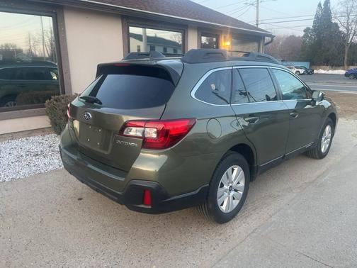 2019 Subaru Outback 2.5i Premium