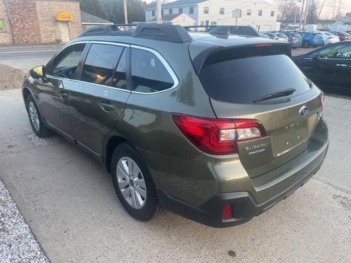 2019 Subaru Outback 2.5i Premium