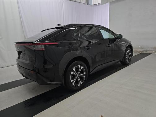 Heavy Metal w/Black Roof 2025 Toyota bZ4X XLE