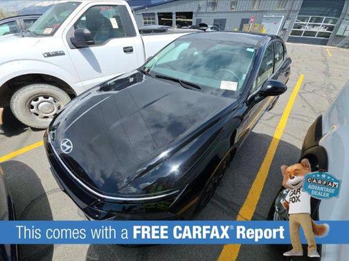 Abyss Black 2025 Hyundai SONATA SEL