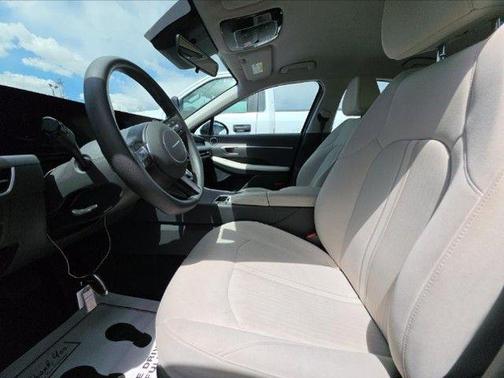 Abyss Black 2025 Hyundai SONATA SEL