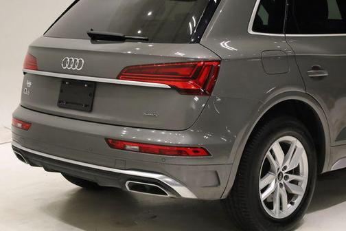 2023 Audi Q5 45 S line Premium