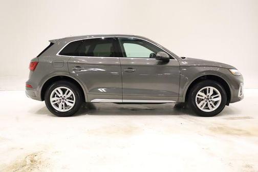 2023 Audi Q5 45 S line Premium