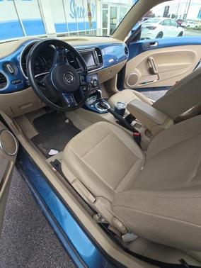 2017 Volkswagen Beetle 1.8T SE