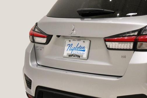 2023 Mitsubishi Outlander Sport SE