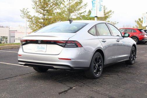 2025 Honda Accord Sport SE 1.5T