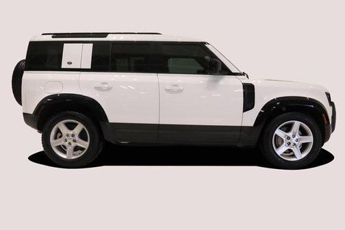 2021 Land Rover Defender 110 SE