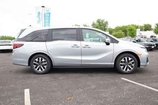 Silver Metallic 2026 Honda Odyssey EX-L