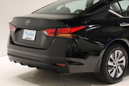 2025 Nissan Altima S FWD