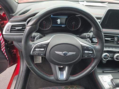 2020 Genesis G70 2.0T RWD