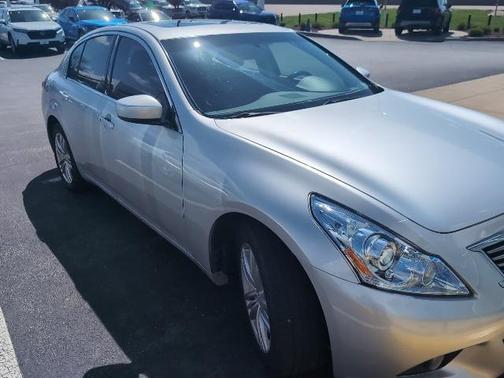 2012 INFINITI G37x Base