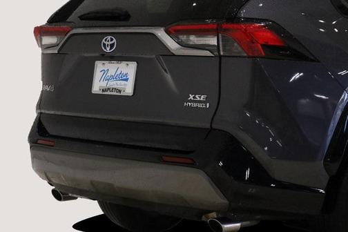 2019 Toyota RAV4 Hybrid SE