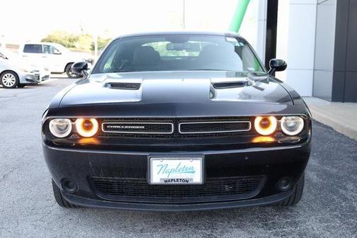2022 Dodge Challenger SXT