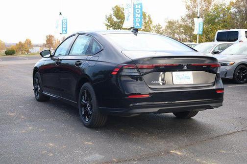 2025 Honda Accord Sport SE 1.5T