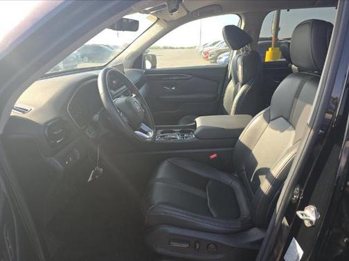 Crystal Black Pearl 2025 Honda Pilot EX-L