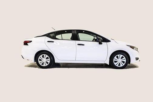 2023 Nissan Versa 1.6 S