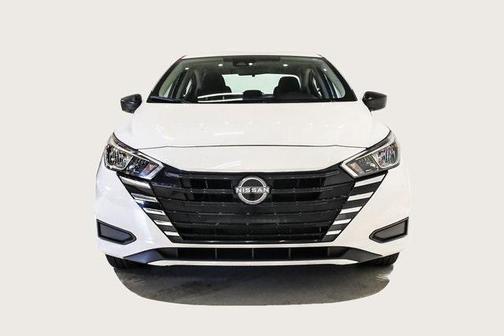 2023 Nissan Versa 1.6 S