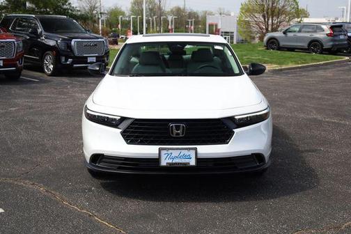 Platinum White 2026 Honda Accord SE
