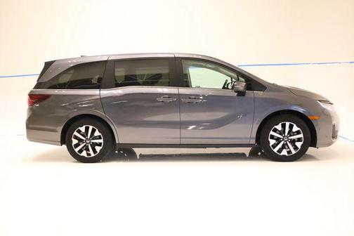 Modern Steel Metallic 2025 Honda Odyssey EX-L